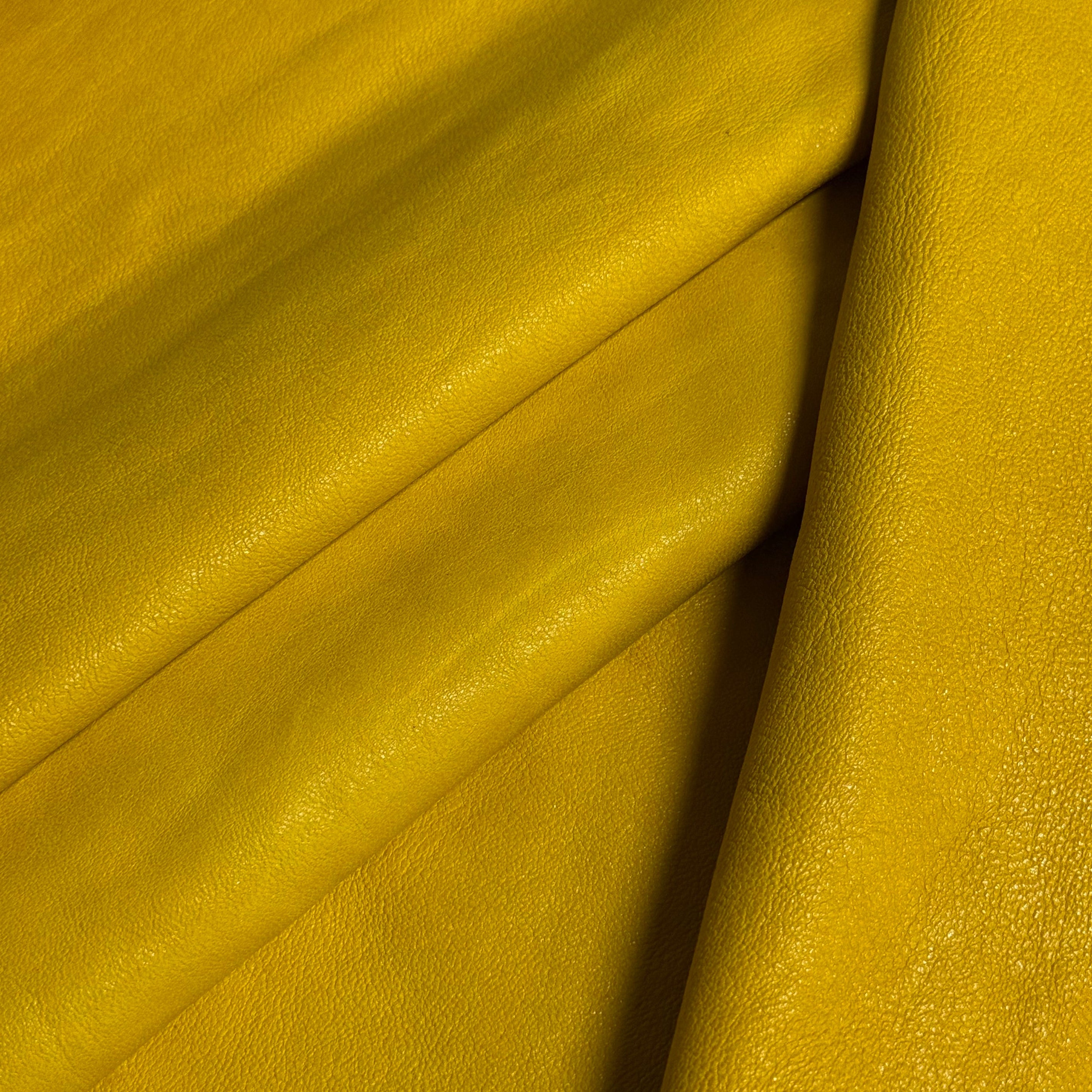 Oiled Veg Tan Lamb, 2 oz