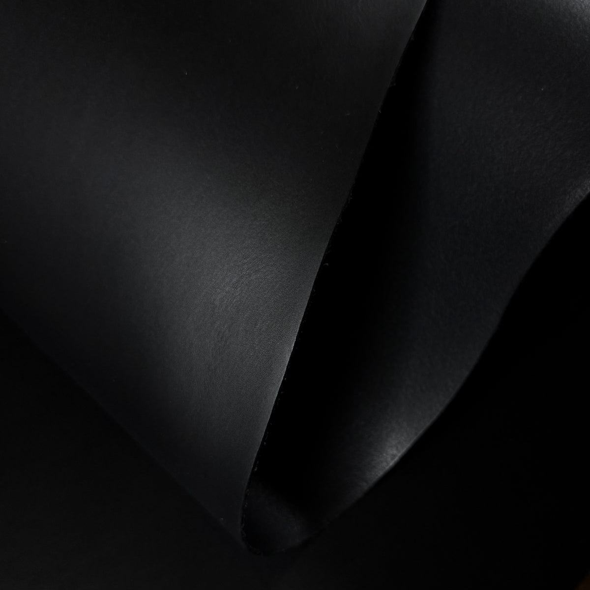 Conceria Walpier Buttero, 7 oz. | 5 Colors