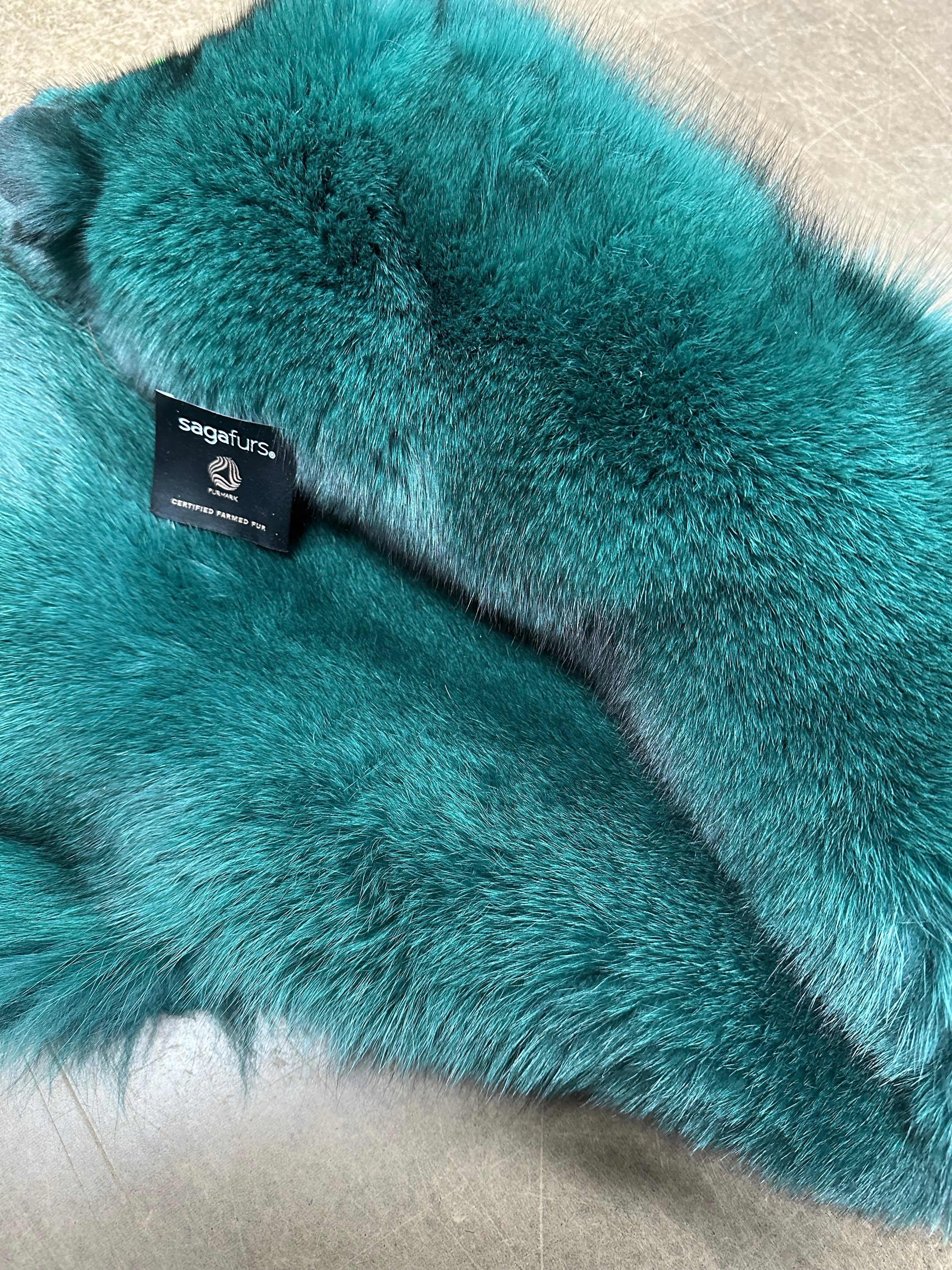 SAGA-Certified Arctic Fox Pelts in 30+ Colors - Genuine Arctic Fox