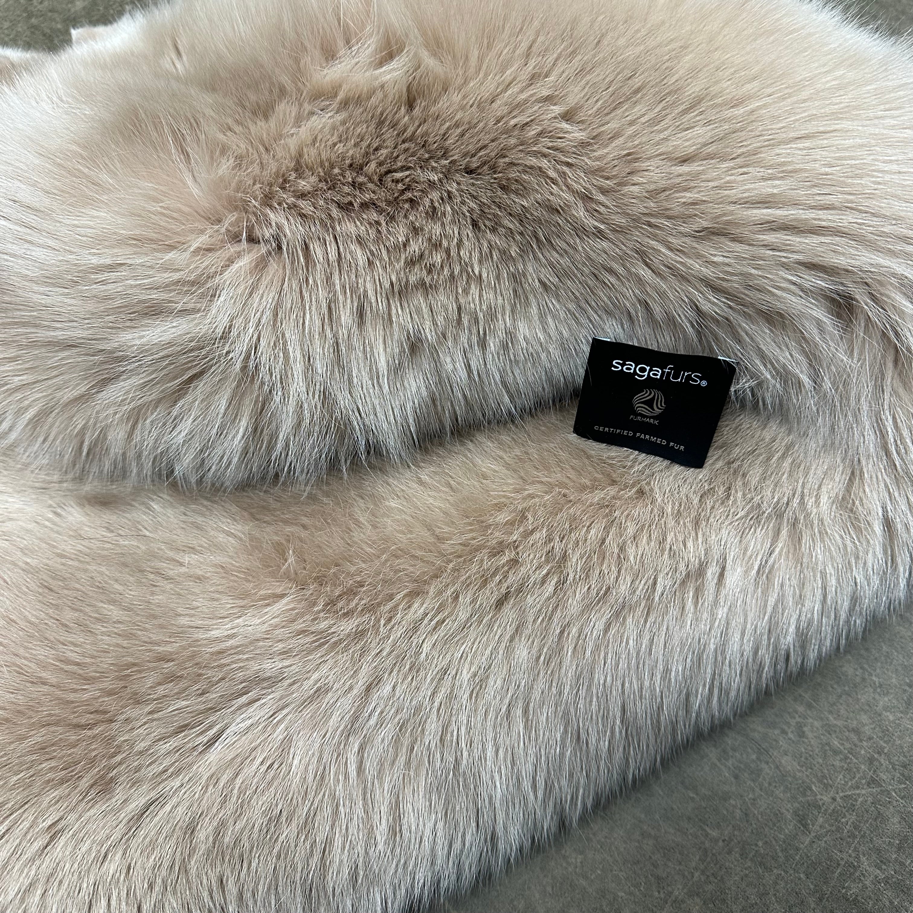 Fox Pelt | 30+ Colors