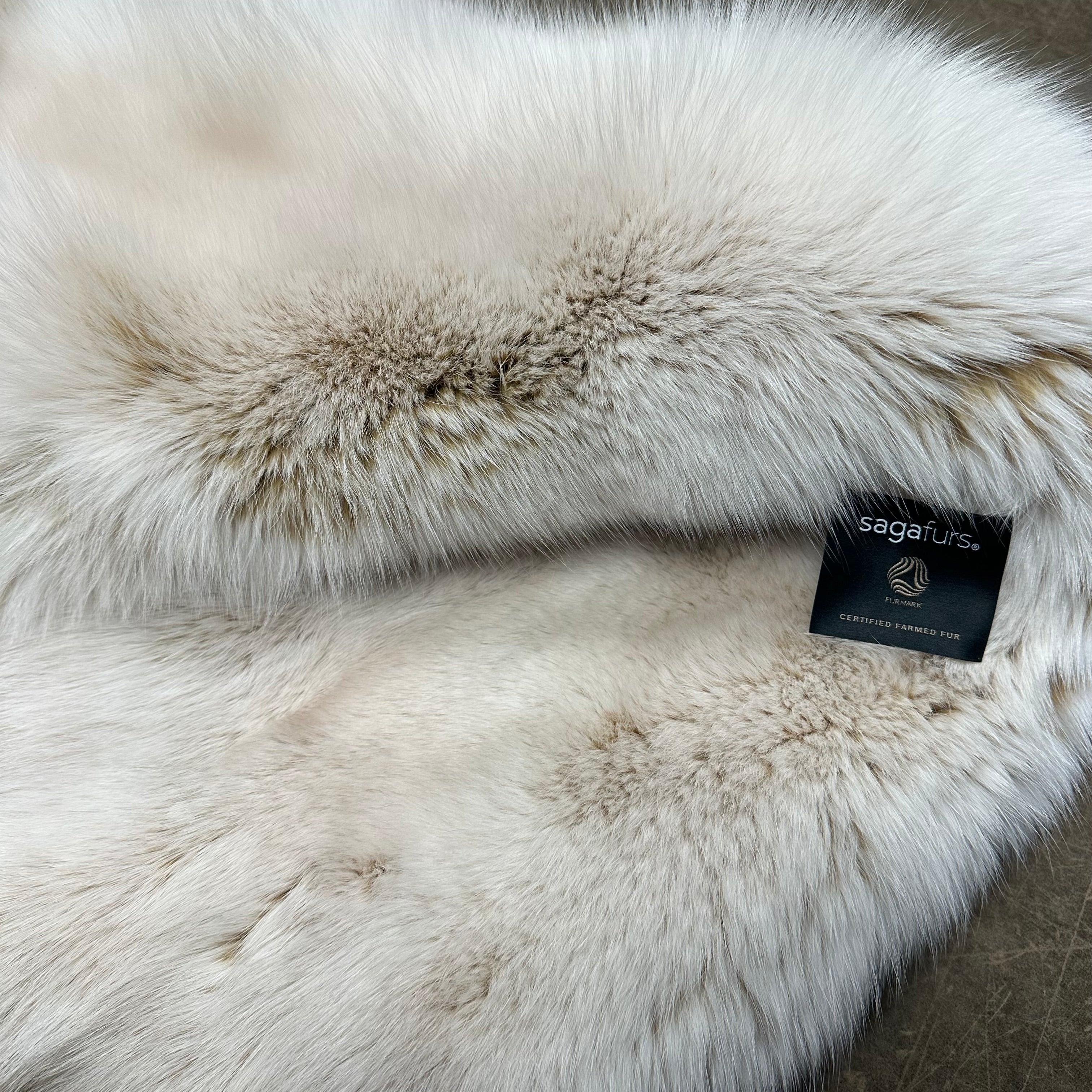 Fox Pelt | 30+ Colors