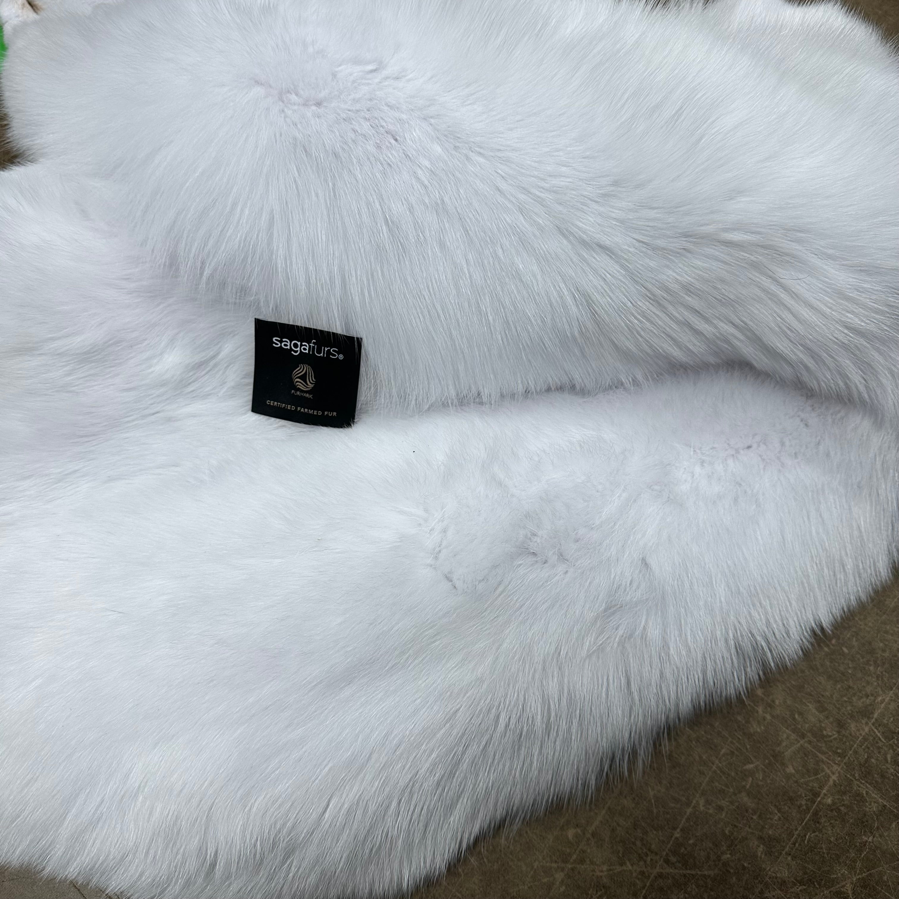 Fox Pelt | 30+ Colors