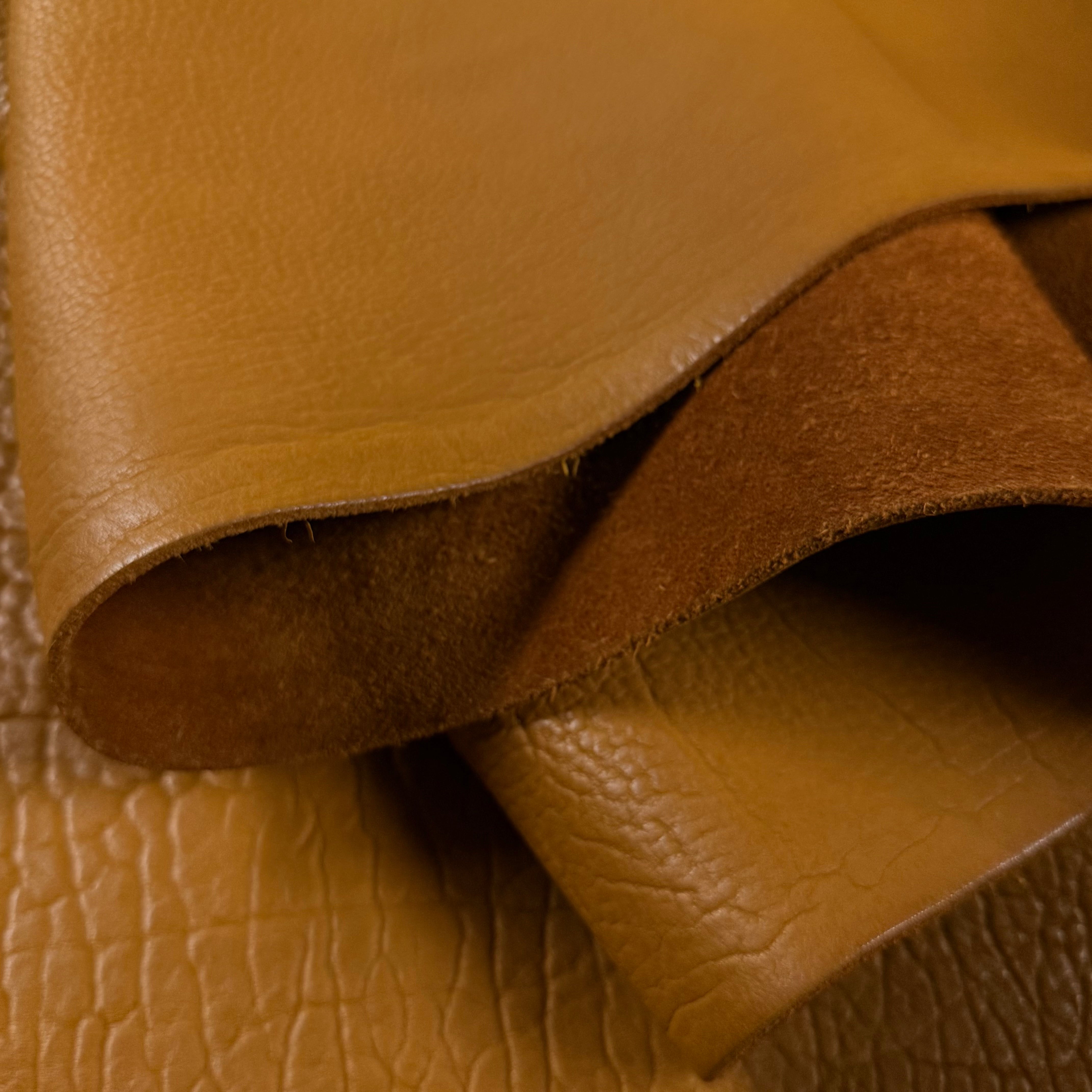 Heavy Moccasin American Bison, 8-9 oz | 7 Colors