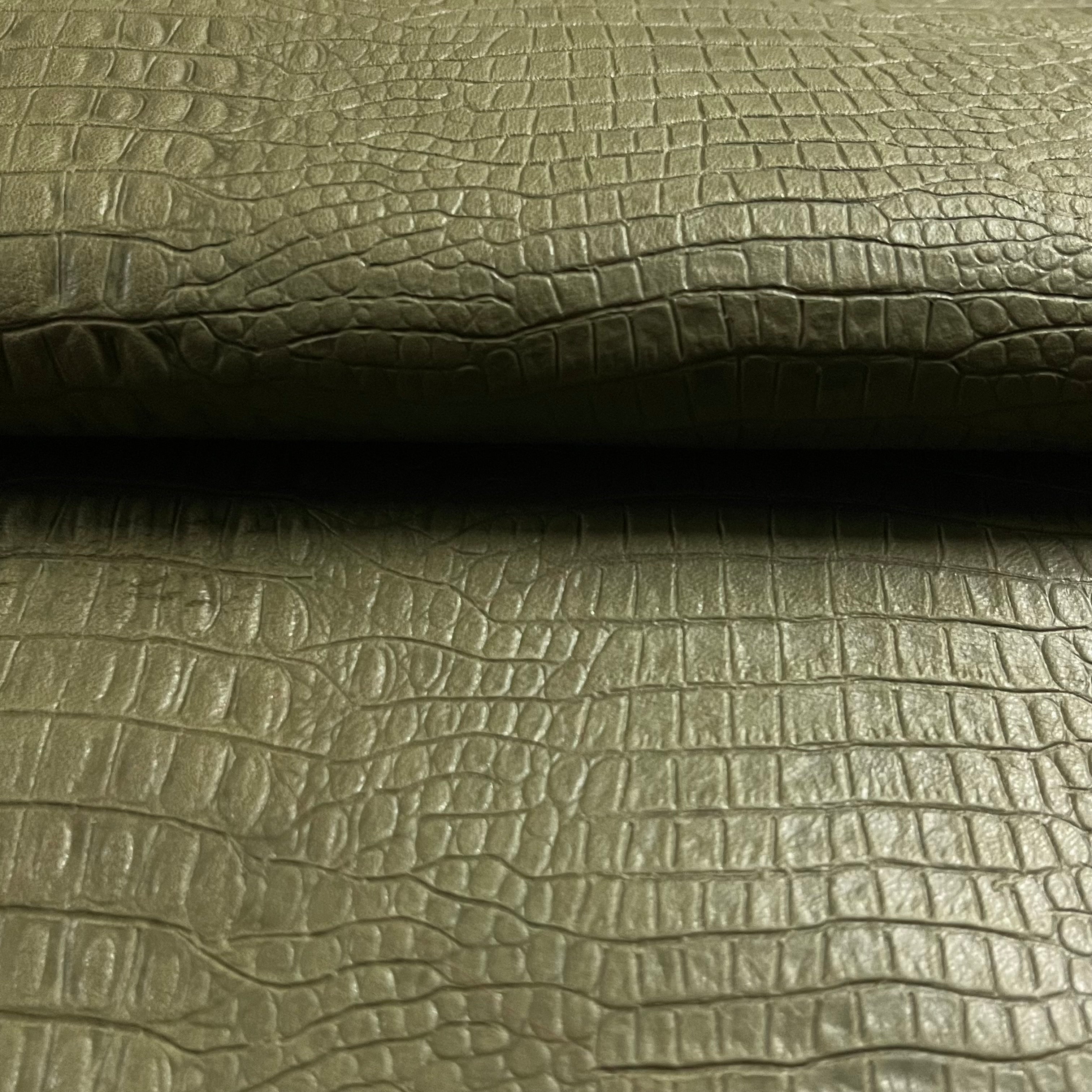 Hornback Crocodile-Embossed Cow, 2-3 oz | 9 Colors – Leather Skins