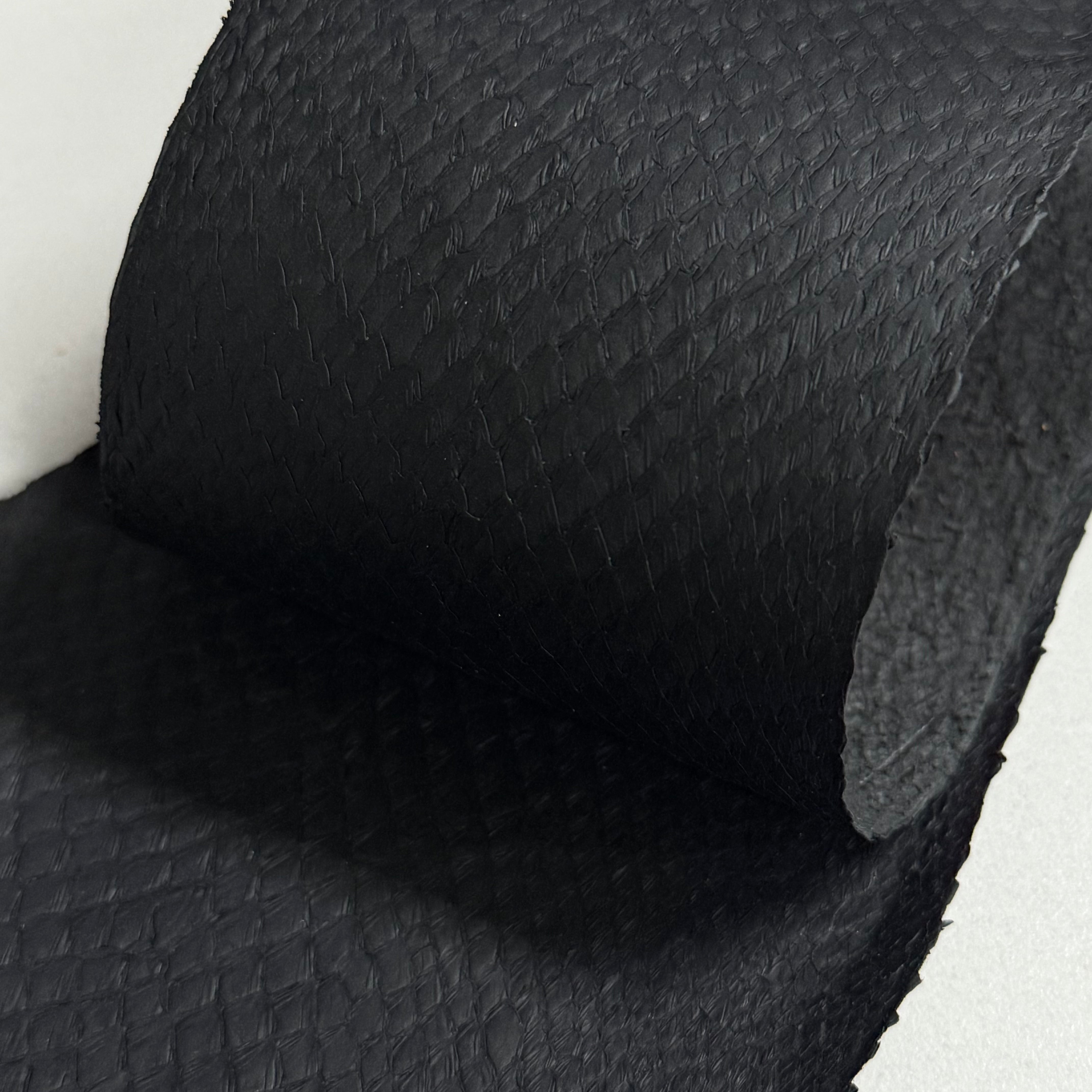 Ictyos French Veg Tan Salmon Skin Leather, 1.5 oz | 19 Colors