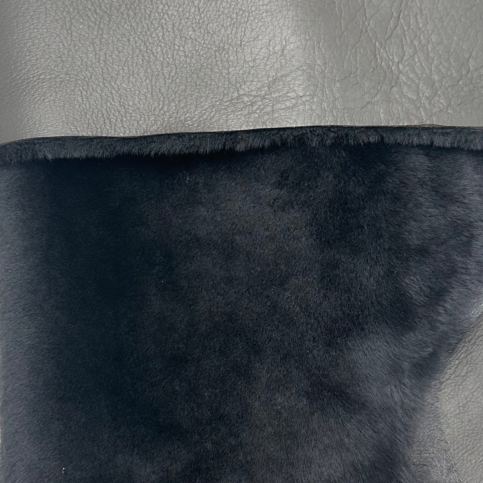 Ironed Merino Shearling 10MM - Nappa Matched Back