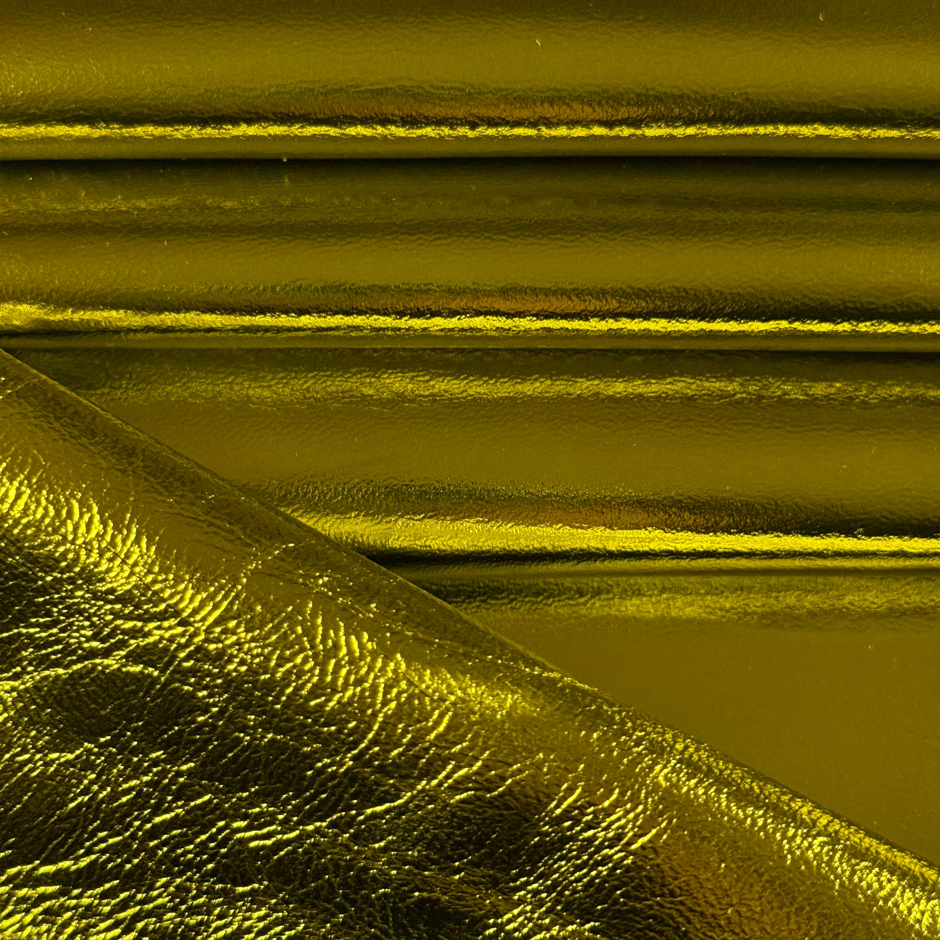 Metallic Foil Lamb, 1.5 oz | 20 Colors – LeatherSkins.com