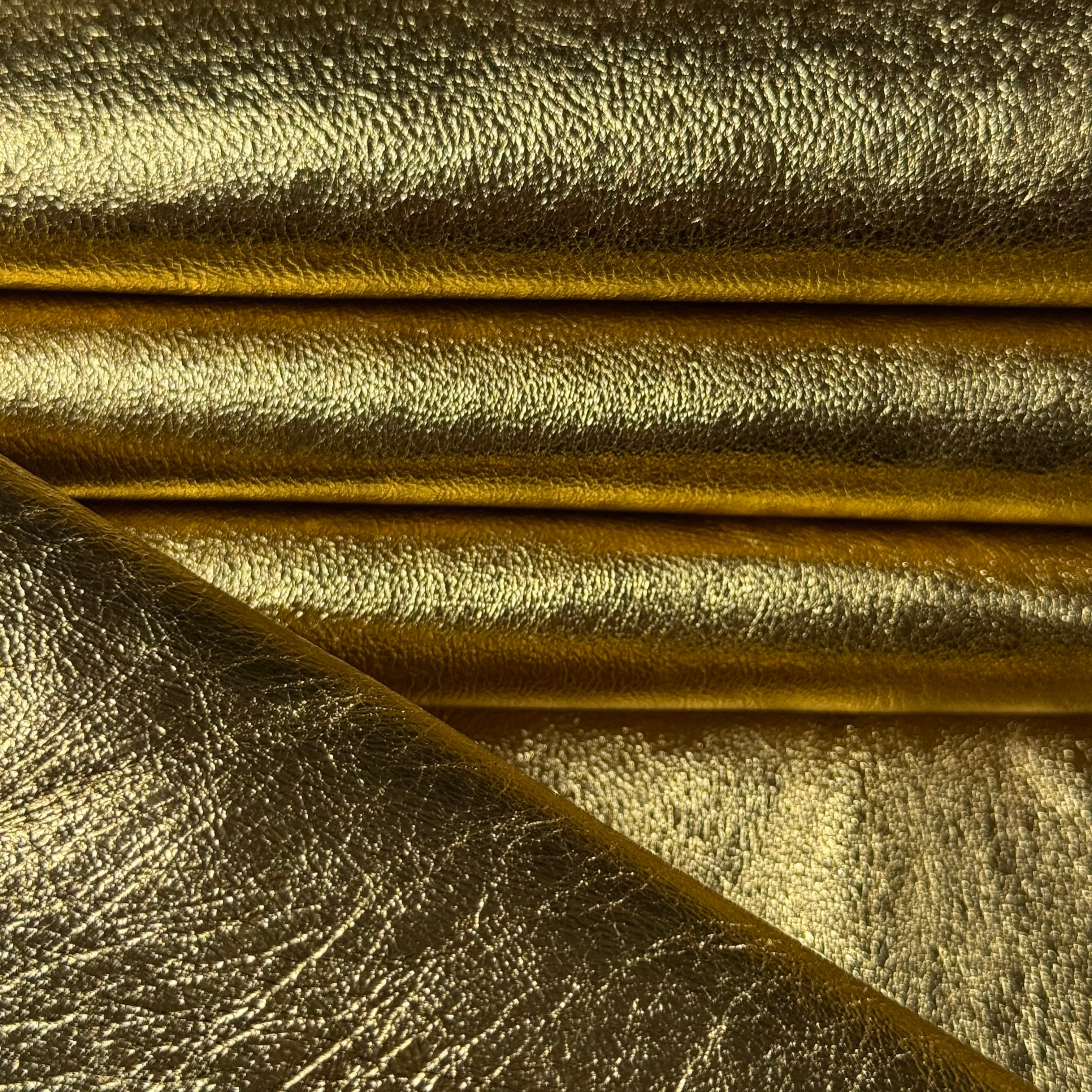 Metallic Foil Lamb, 1.5 oz | 20 Colors – Leather Skins