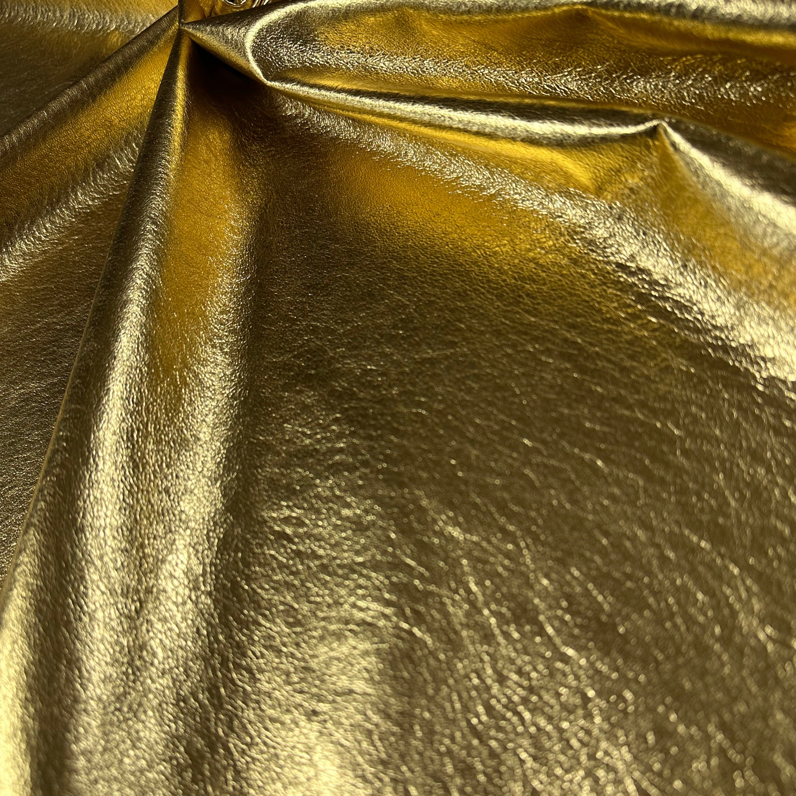 Metallic Foil Pig, 1-2 oz