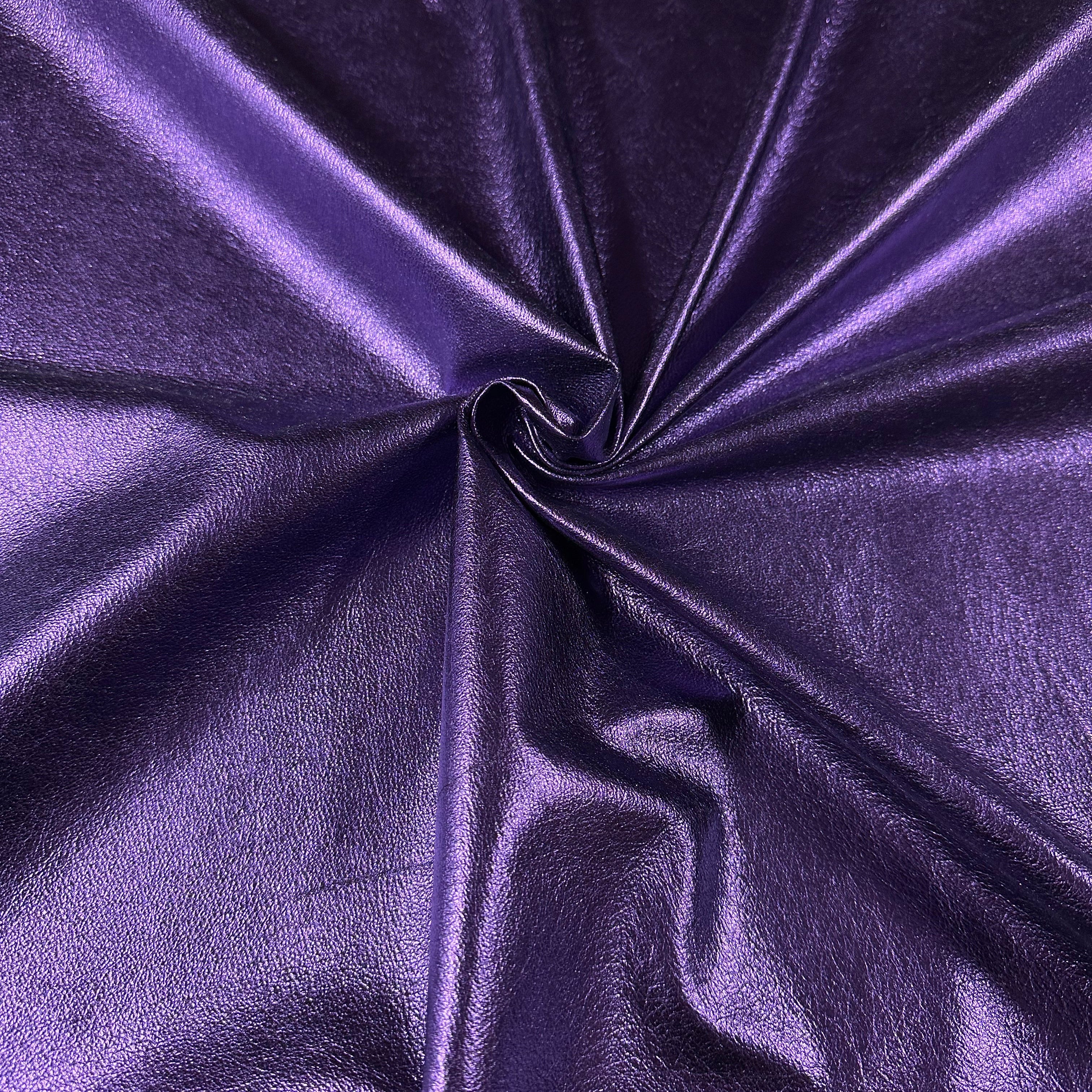 Metallic Foil Pig, 1-2 oz