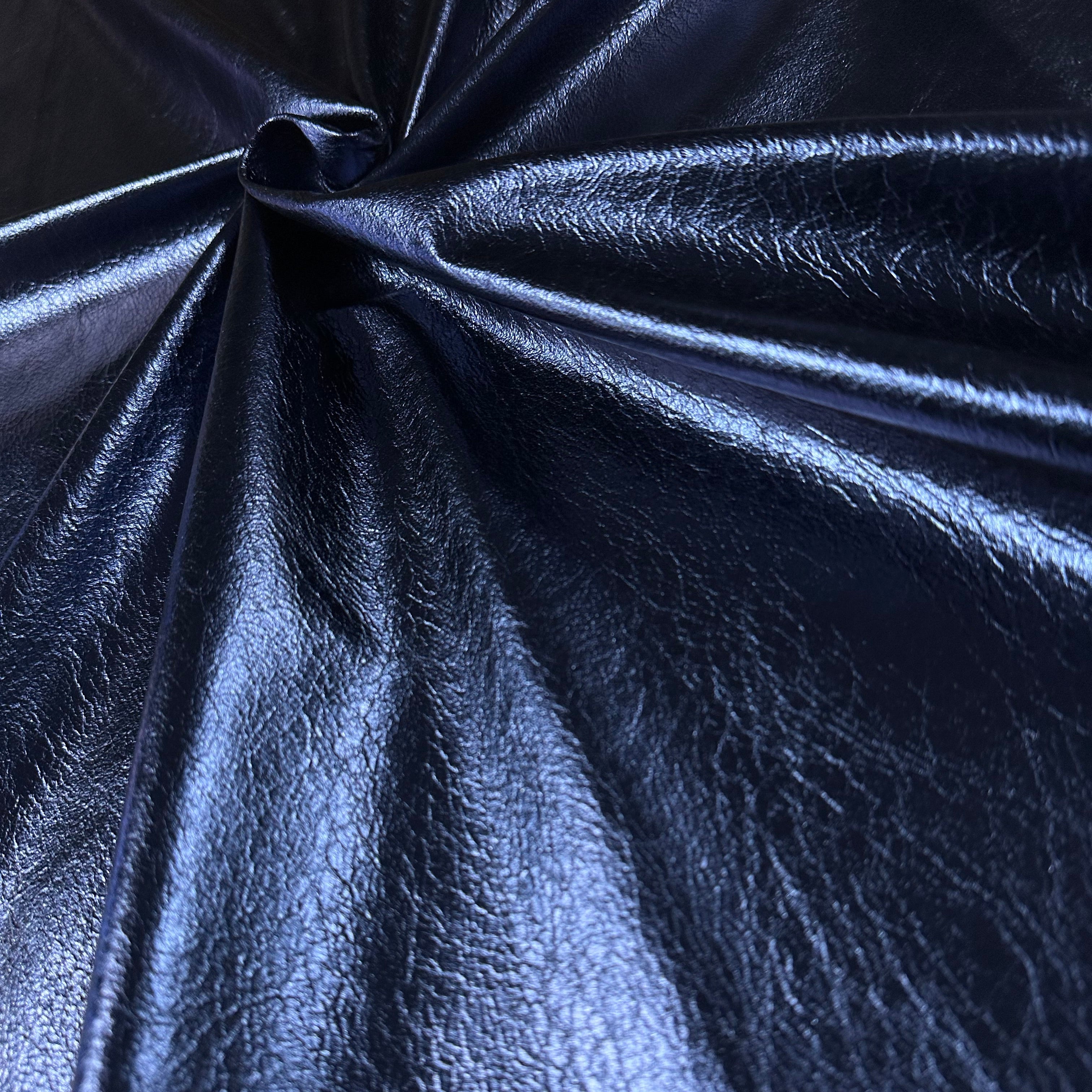 Metallic Foil Pig, 1-2 oz