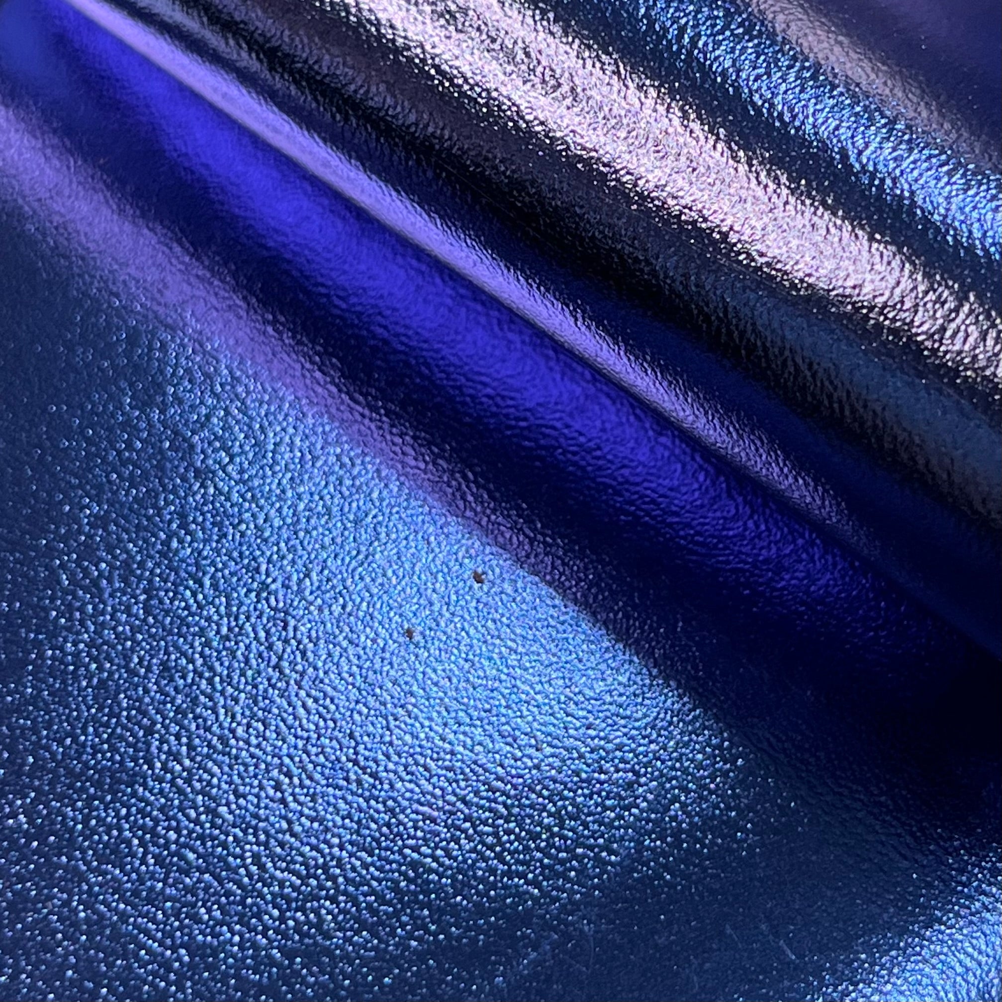 Metallic Foil Smooth Cow, 3-4 oz | 15+ Colors