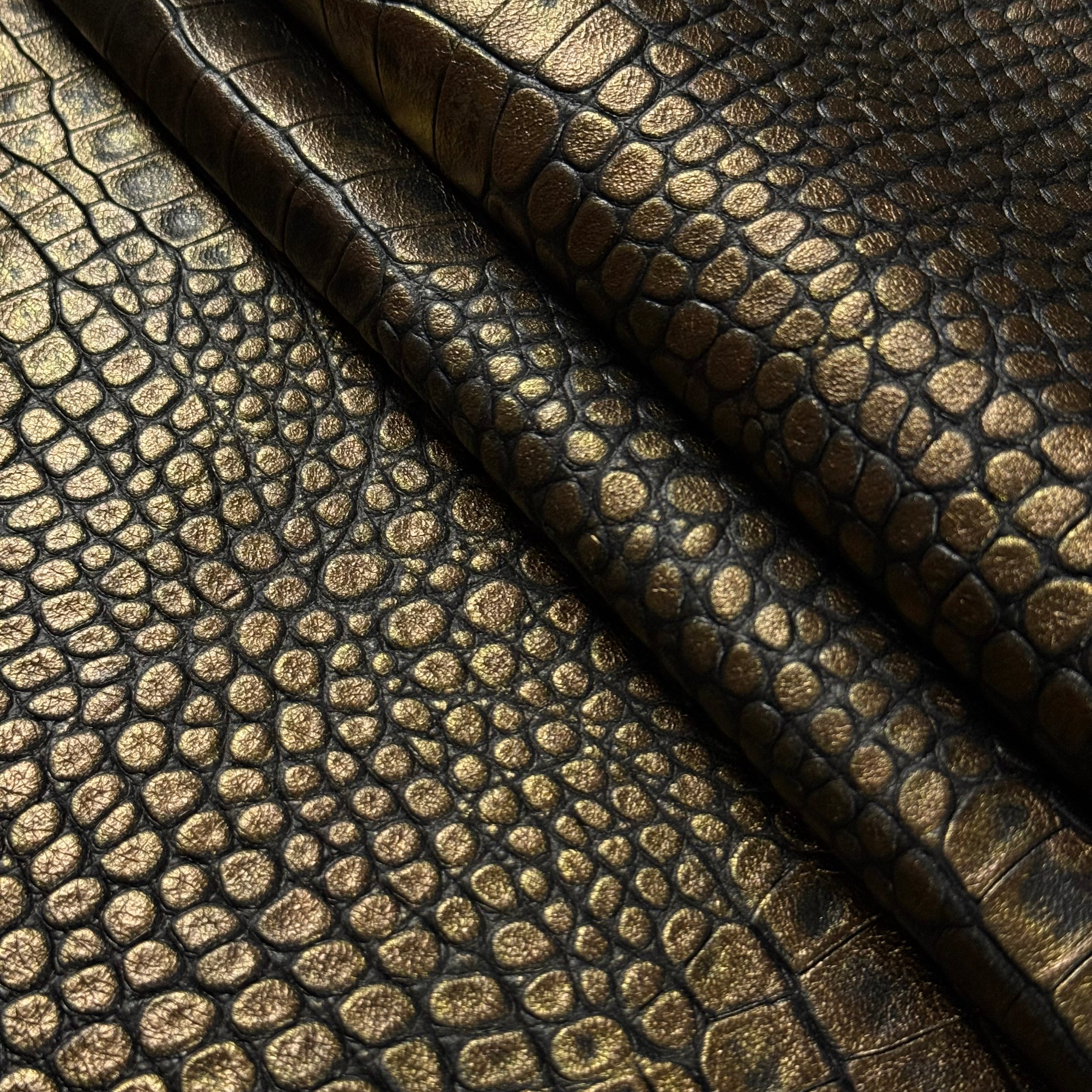 Metallic Two-Tone Crocodile Emboss Veg Tan Lambskin, 2 oz - Gold & Silver