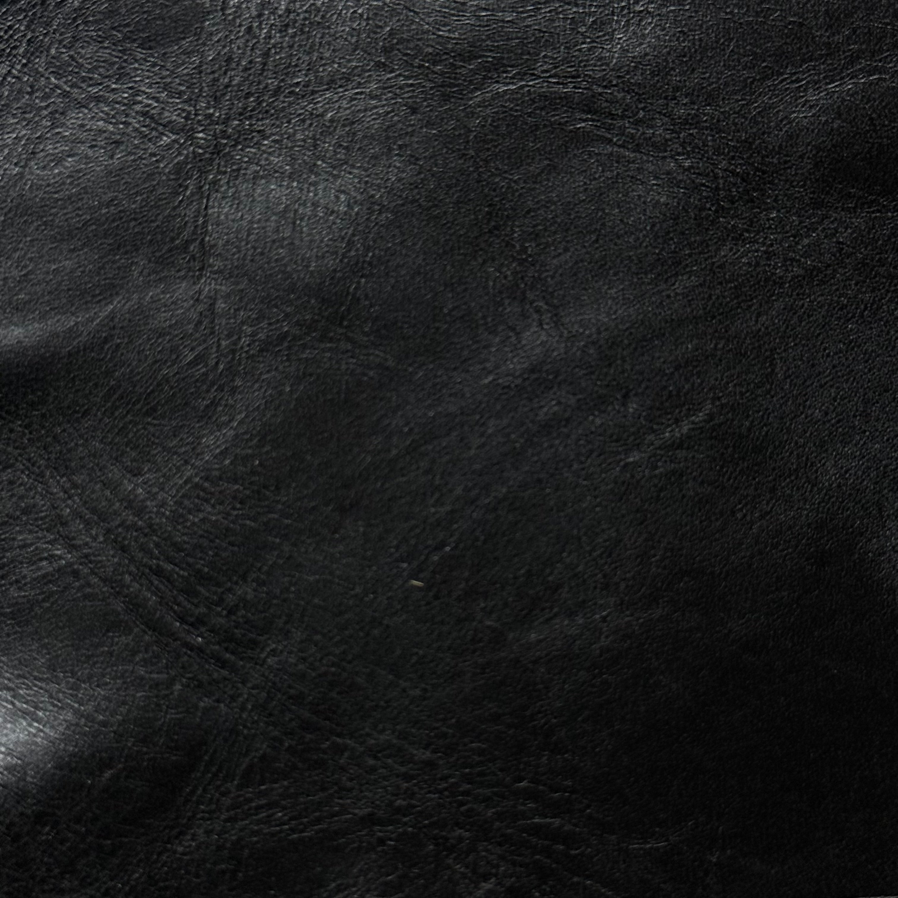 Oil Tanned Pull-Up Cowhide, 3 oz | 15+ Colors