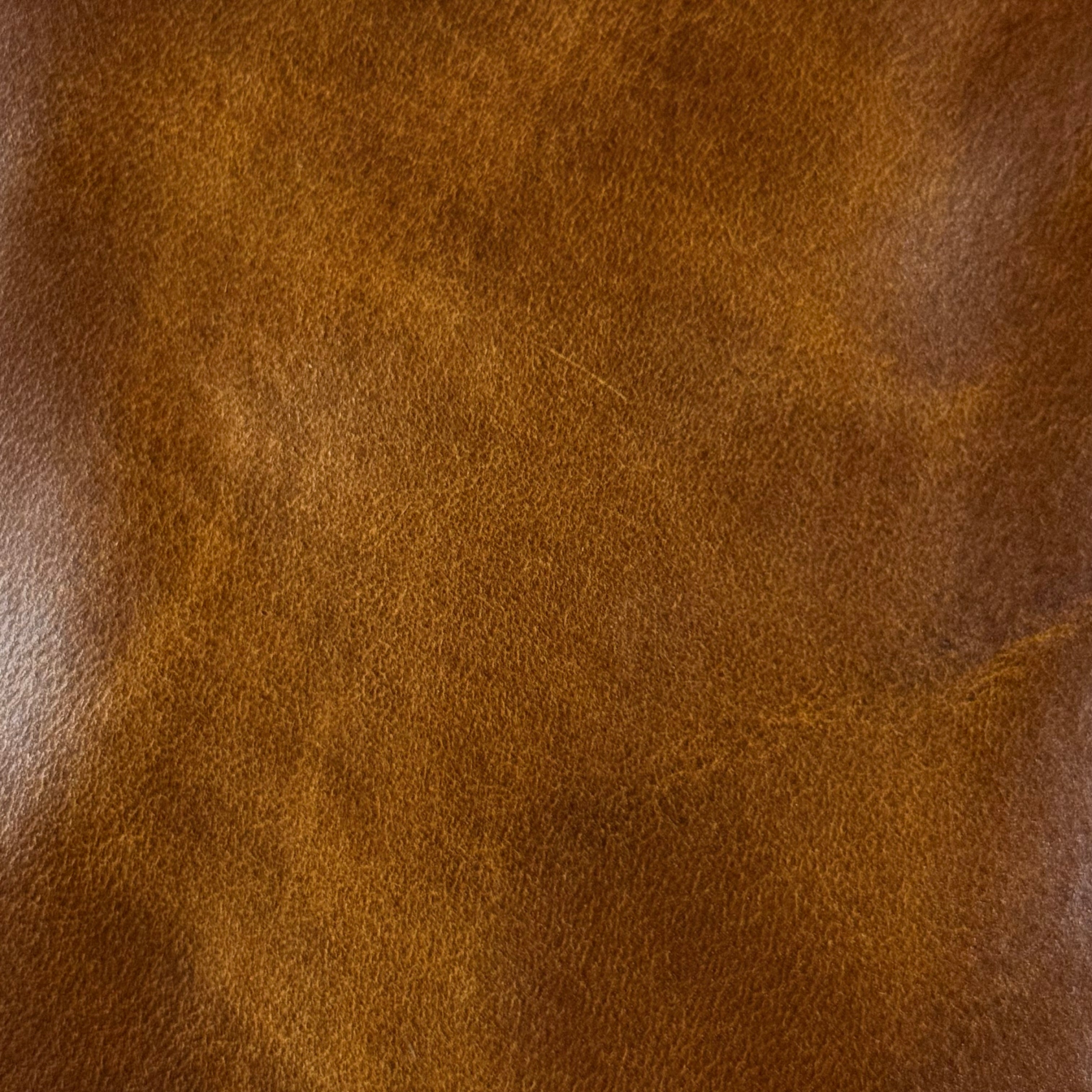 Oil Tanned Pull-Up Cowhide, 3 oz | 15+ Colors