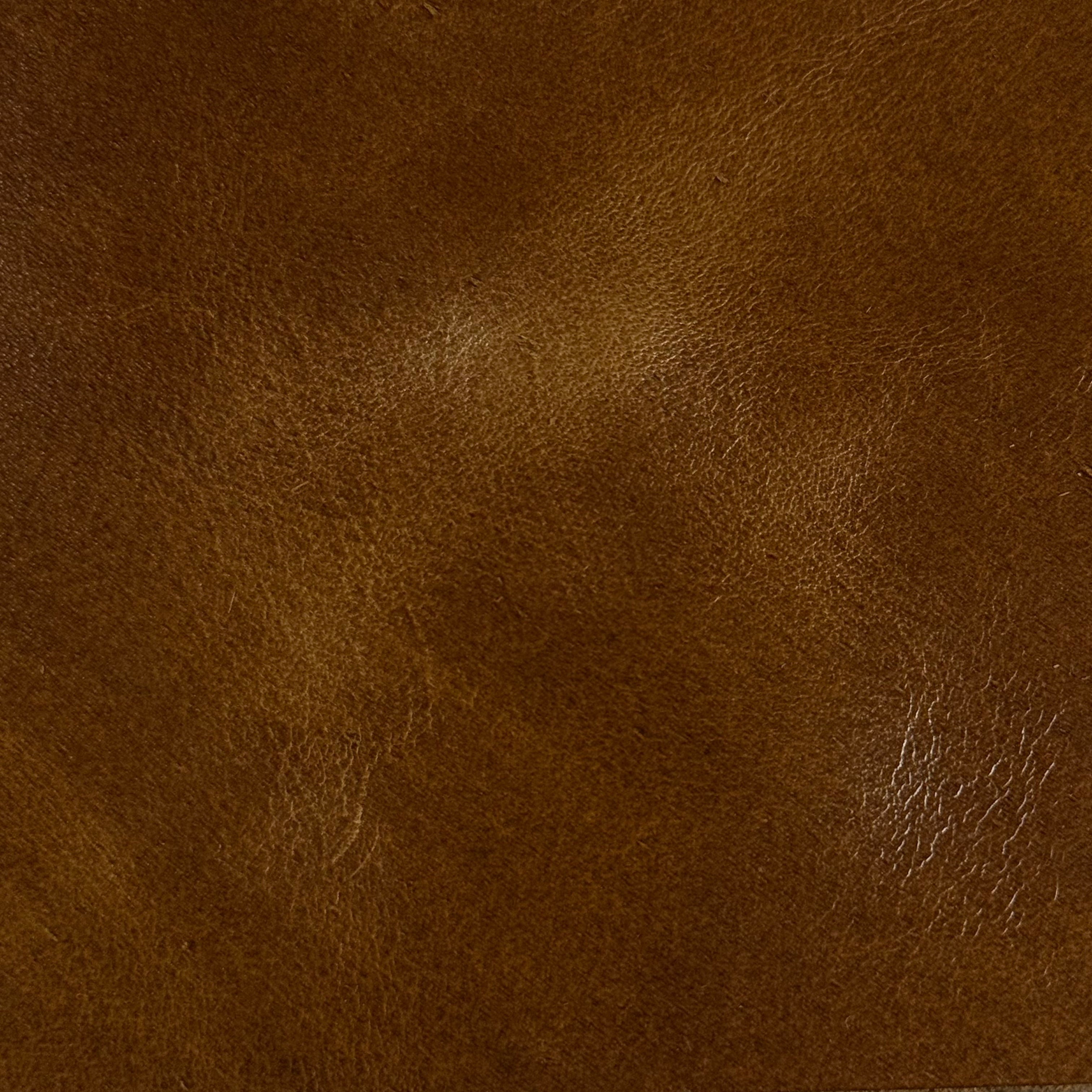 Oil Tanned Pull-Up Cowhide, 3 oz | 15+ Colors