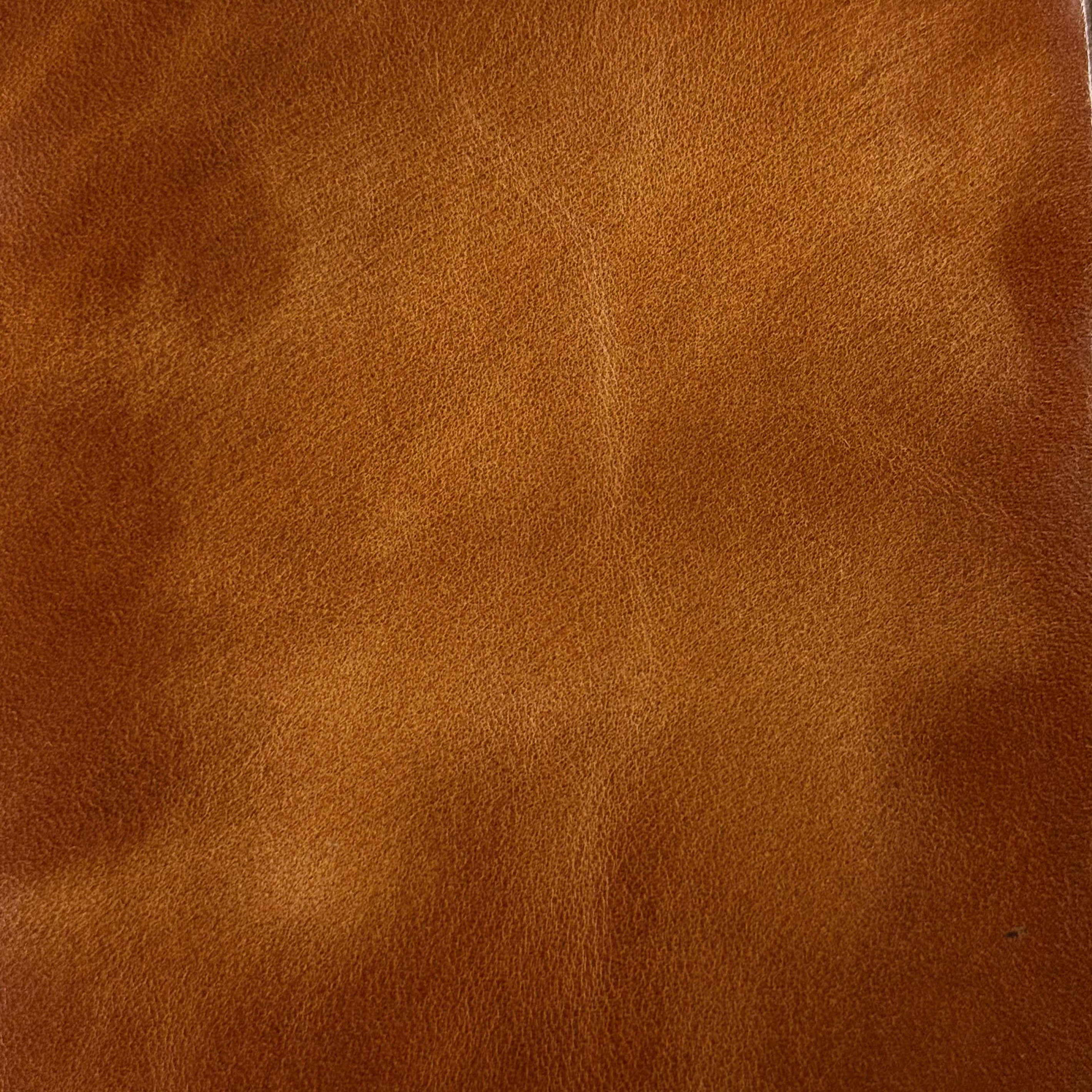 Oil Tanned Pull-Up Cowhide, 3 oz | 15+ Colors