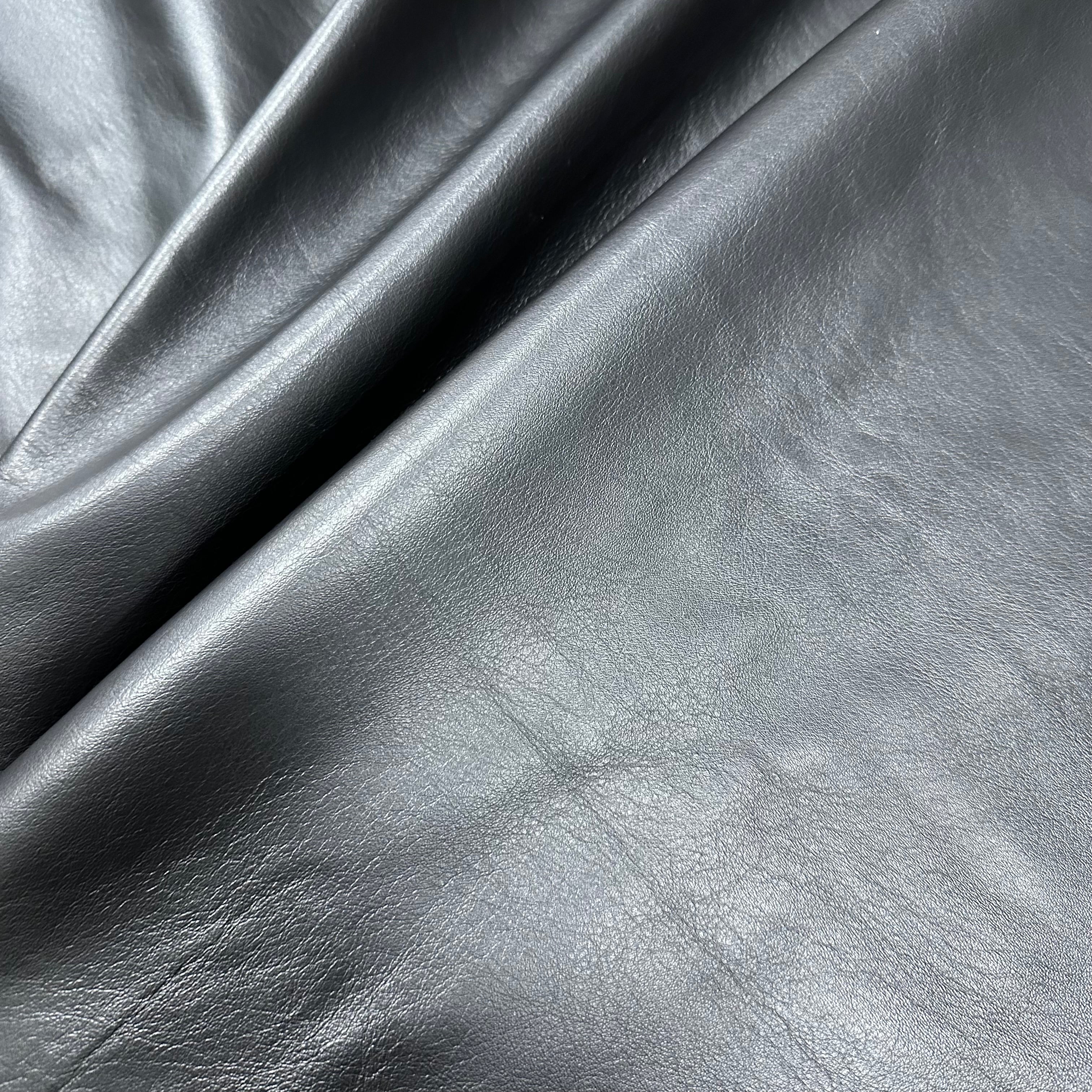 Plonge Cow, 1-2 oz - Black