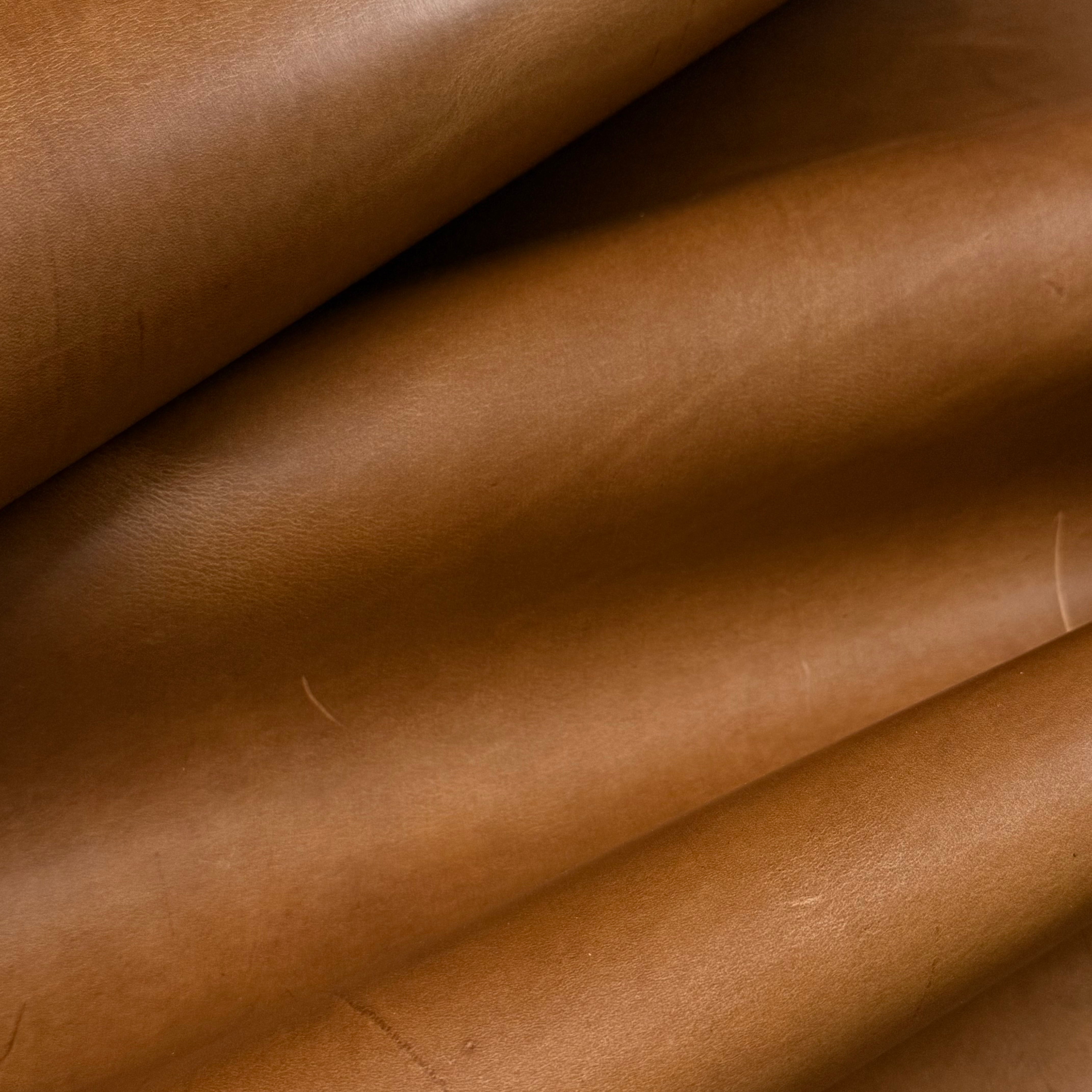 Seidel Double Shot pull-up cowhide in tan, 5-6 oz leather with a smooth, matte finish and natural grain texture.